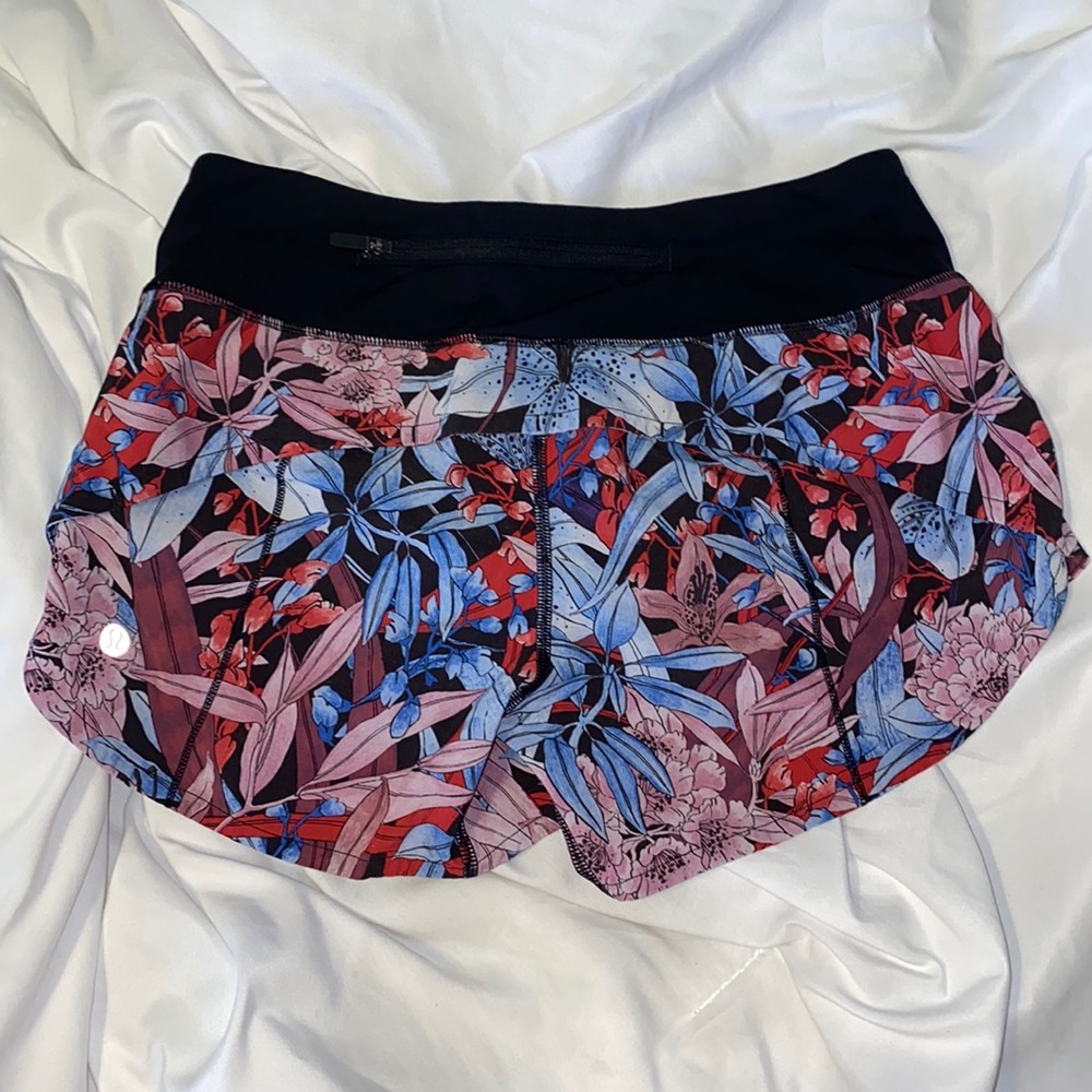 Lulu Speed Up Low rise Floral Size 2 Talls.